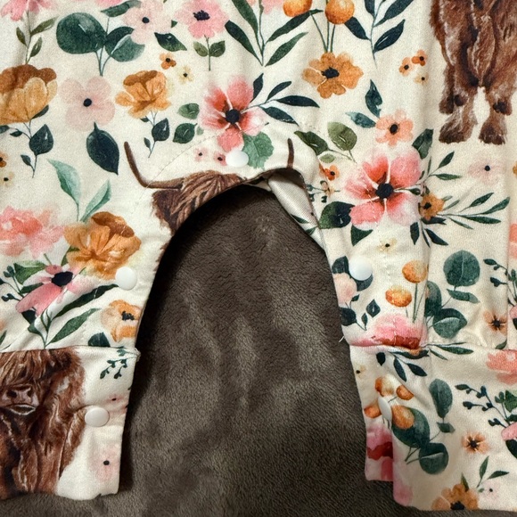 Floral Animal Print Baby Romper - Picture 5 of 5